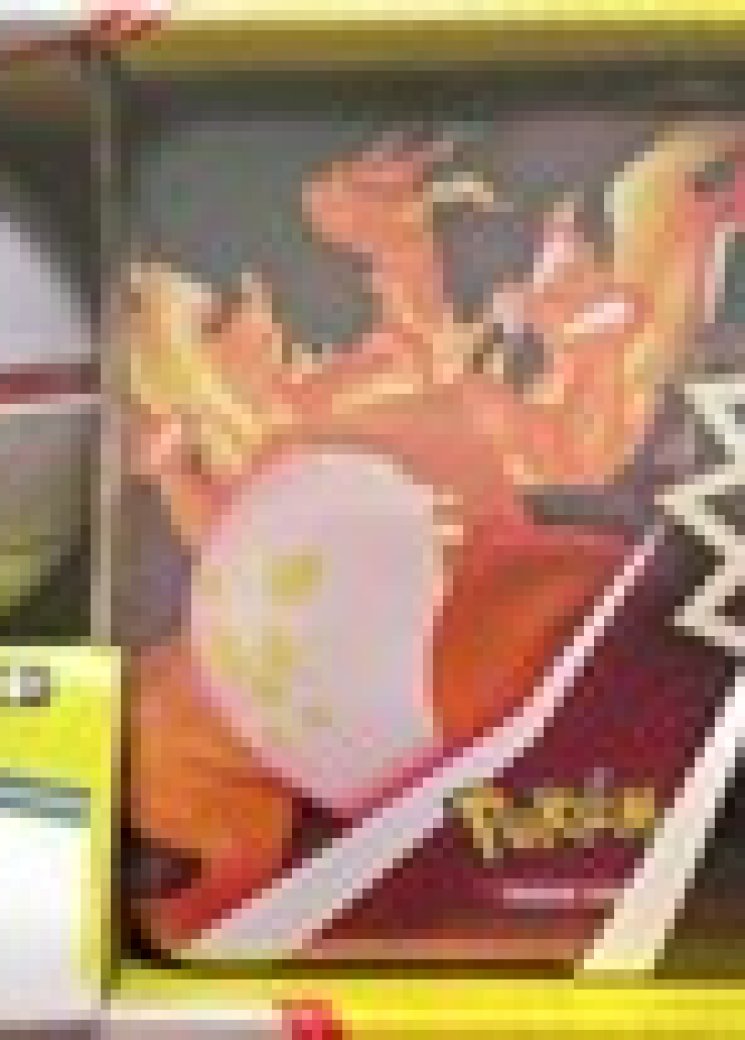 Fall 2020 Collector's Chest Tin + Premier Ball 2-Pack (Retail Exclusive)