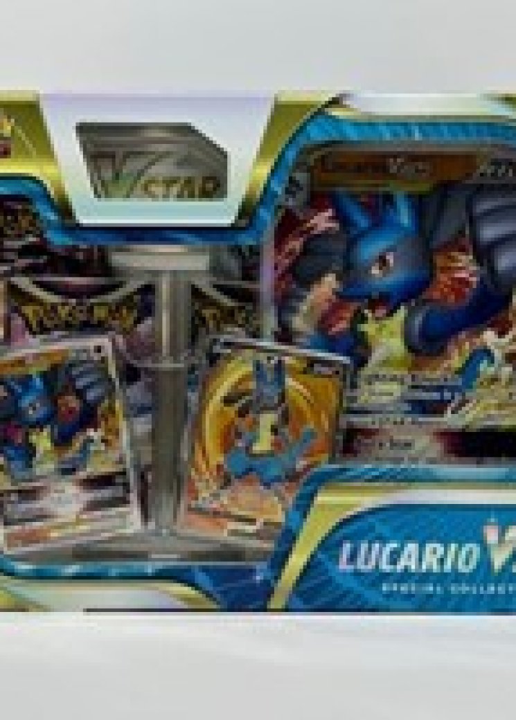 Lucario VSTAR Special Collection